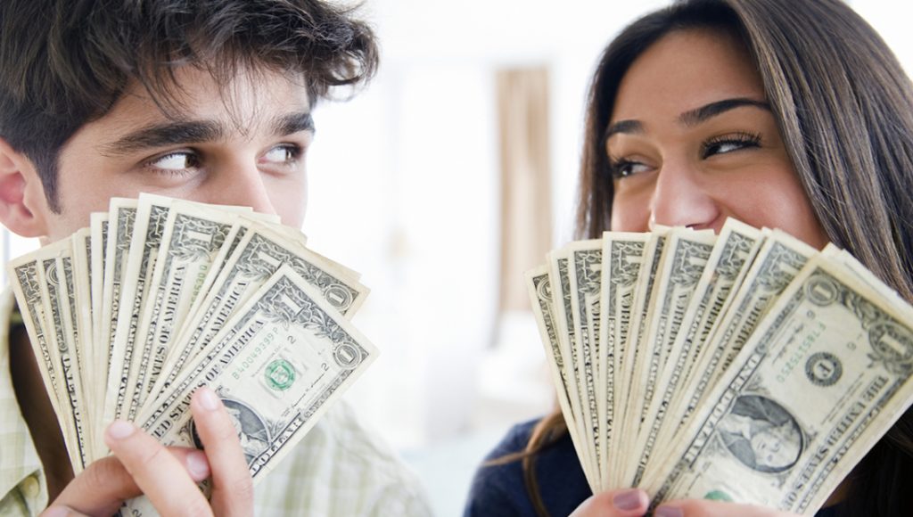 5-Zodiac-Signs-Destined-for-Wealth-and-Success-as-per-Astrology