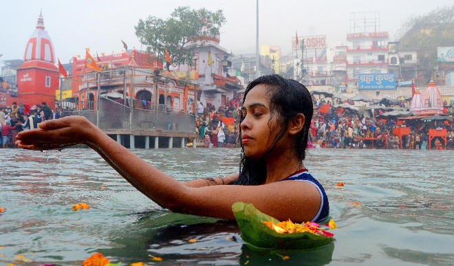 makar-sankranti-par-kyu-kiya-jata-hai-ganga-snan-?