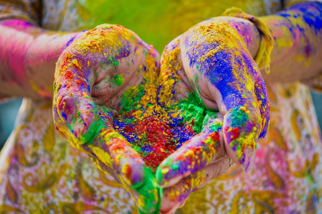 When-will-Holi-2025-be-celebrated-March-14-or-15